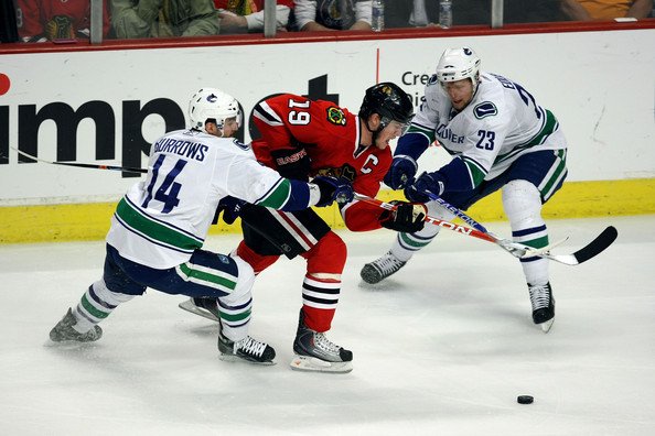 Vancouver+Canucks+v+Chicago+Blackhawks+Game+nxgROfJPD3dl.jpg