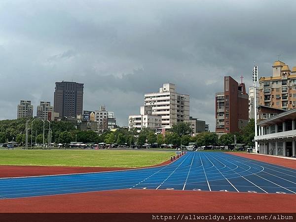 LINE_ALBUM_麗池公園金正大3+1房_240928_13.jpg