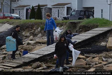 beach cleanup-7.jpg