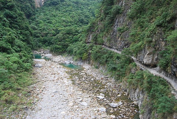 遠眺砂卡礑步道