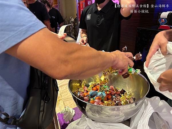 【台中吃到飽餐廳】潮港城國際美食館   釜山海鮮季⎪中部辦桌