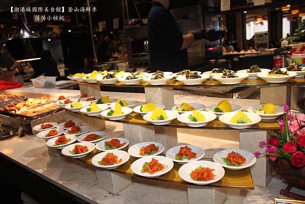 【台中吃到飽餐廳】潮港城國際美食館   釜山海鮮季⎪中部辦桌