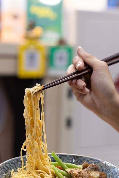 《肉骨茶推薦》中崙市場美食推薦 │ 台北松山區美食推薦 │ 