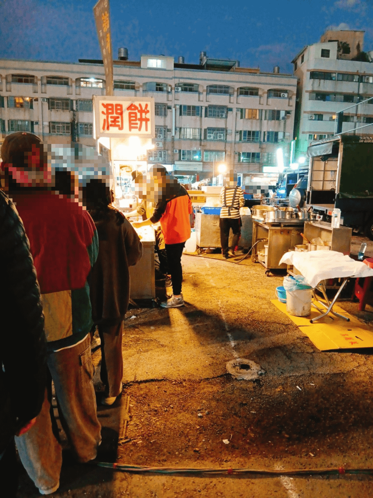 LINE_ALBUM_吃的玩的喝的_250504_1.png