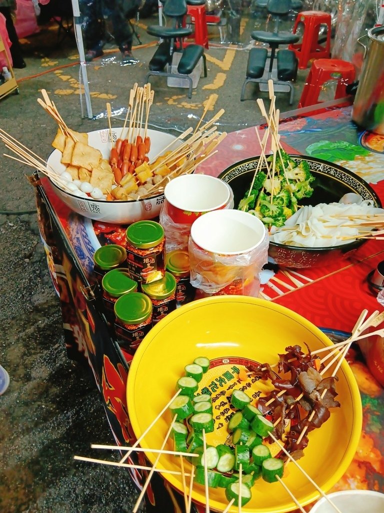 LINE_ALBUM_吃的玩的喝的_250504_1.jpg