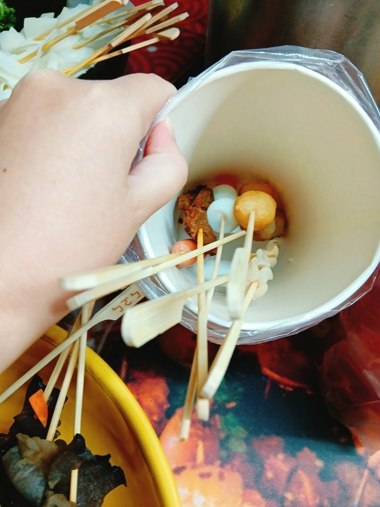 LINE_ALBUM_吃的玩的喝的_250504_7.jpg