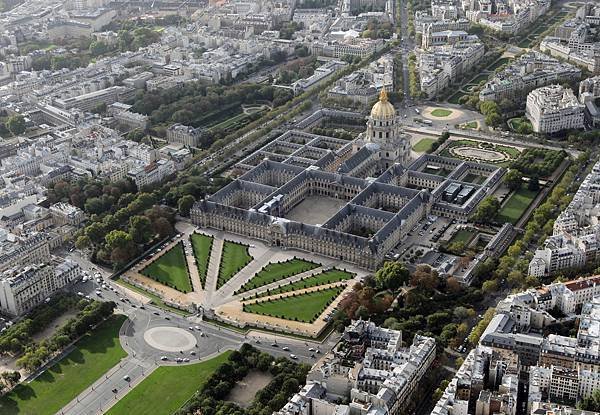 荣军院高空俯瞰图©Paris,_musée_de_l