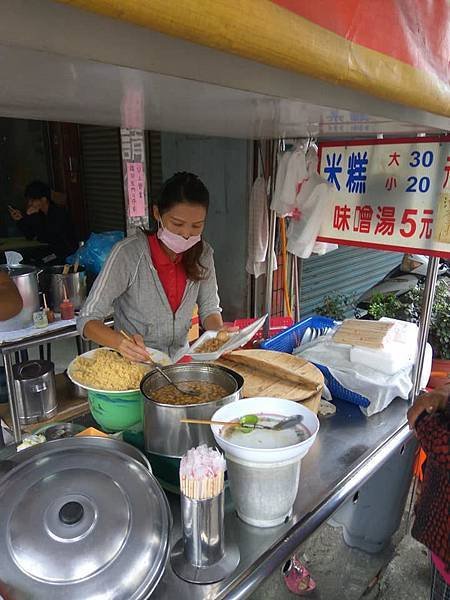 朴子市排隊早餐-南通路無名米糕