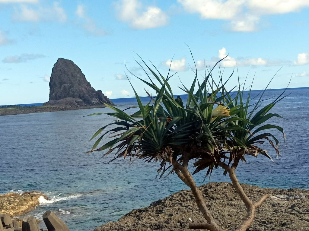 【藍色大門、婆娑之島】蘭嶼三日自由行Day1、舊蘭嶼燈塔眺望