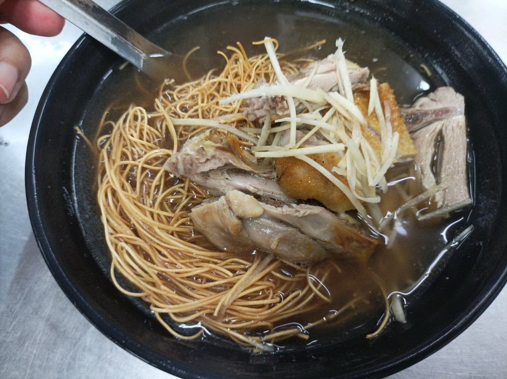 &lt;&lt;吃在嘉義&gt;&gt;朴子市美食小吃，海通路廣伯當歸鴨麵線