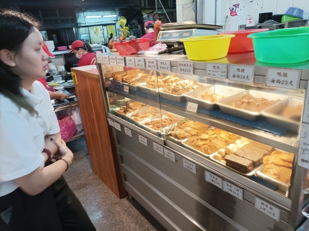 【從小吃到大的麵食】-民雄鄉美食小吃-南扁食意麵