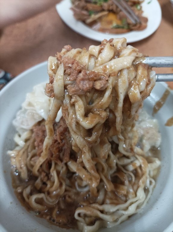 【從小吃到大的麵食】-民雄鄉美食小吃-南扁食意麵