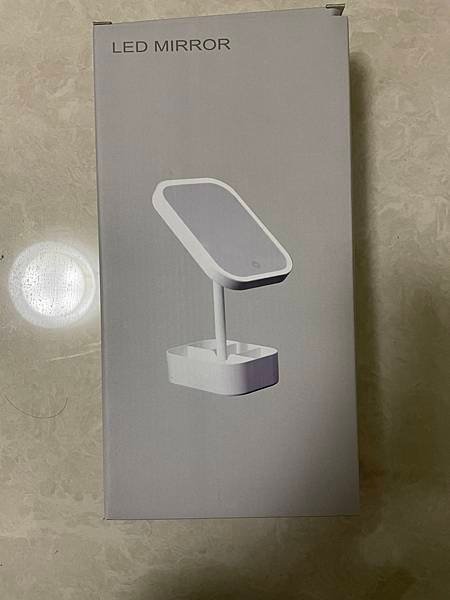 購買贈品化妝鏡