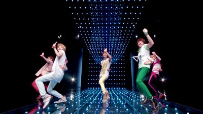 SHINee - JULIETTE[Japanese ver.] Teaser [www.keepvid.com].mp400564.jpg