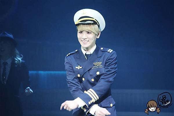 120401 Catch Me If You Can 音樂劇 dcinside (7).jpg