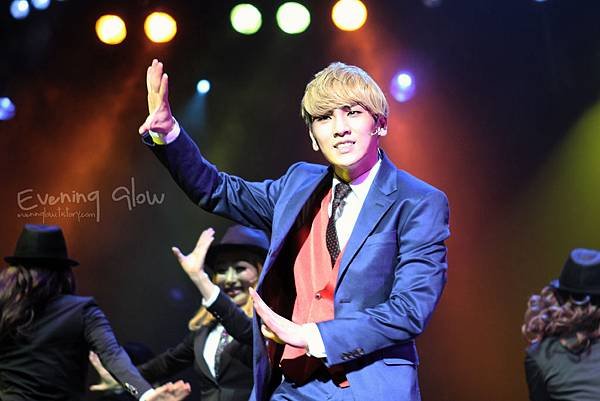 120401 Catch Me If You Can 音樂劇 evening glow (5).jpg