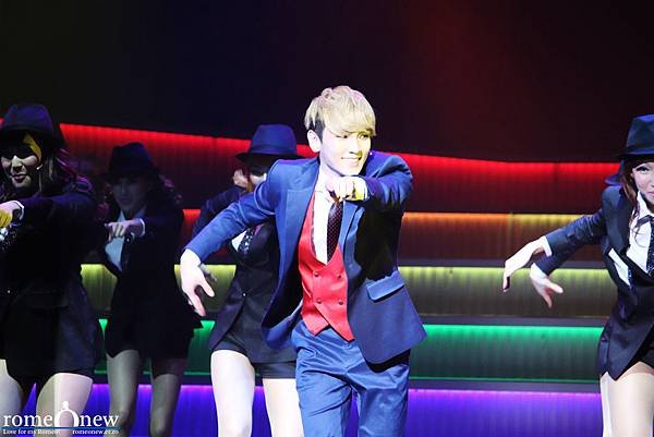 120401 Catch Me If You Can 音樂劇 romeonew (1).jpg