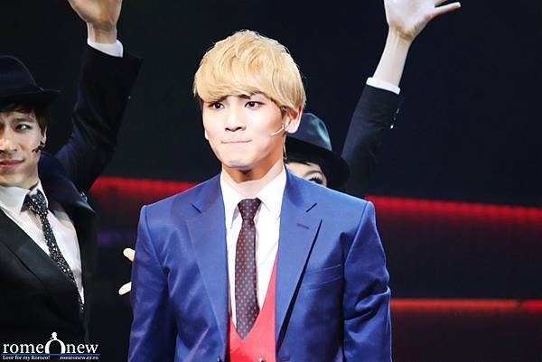 120401 Catch Me If You Can 音樂劇 romeonew (6).jpg