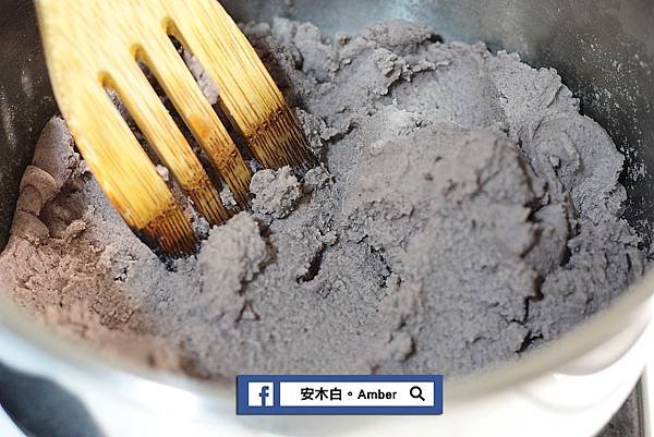 Red-bean-mud-egg-yolk-cake_amberwang_20190601D014.jpg