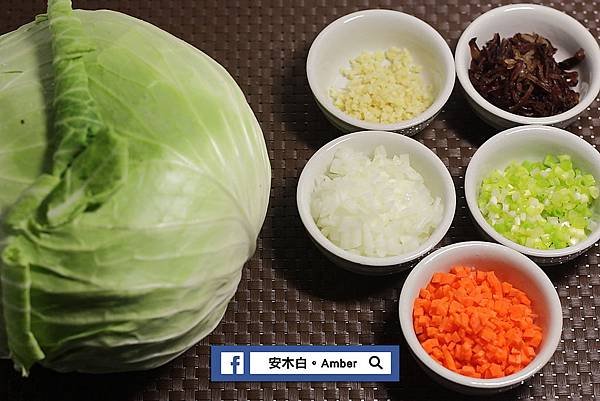 Cabbage-rolls_amberwang-202001.jpg