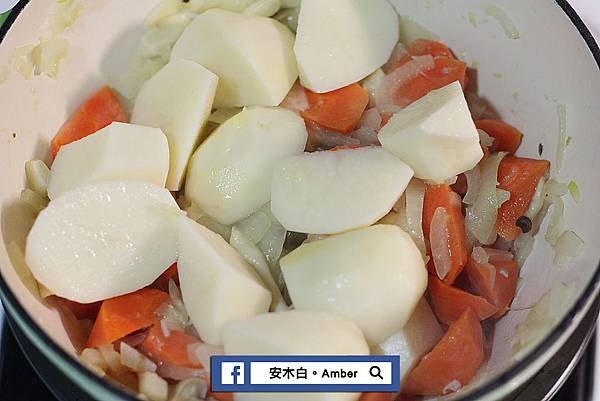 Spicy-Baked-Pork-Mushroom-Curry-Rice_amberwang_2020011.jpg