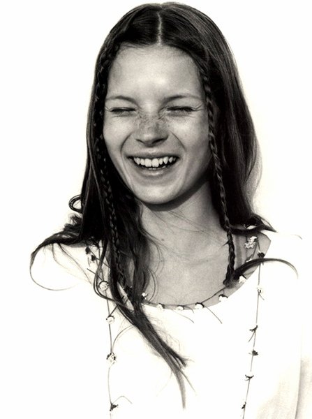 33749751---kate_moss_spl59673_0001.jpg