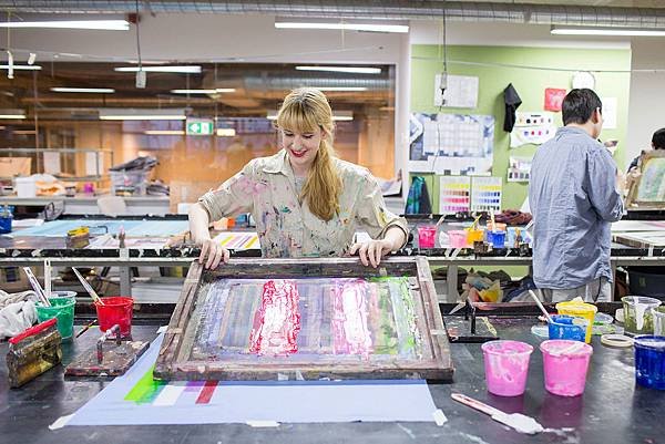 dab-screen-printing.jpg
