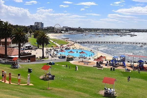 Geelong-Waterfront-1-Image-credit-Louise-Reynolds.jpg