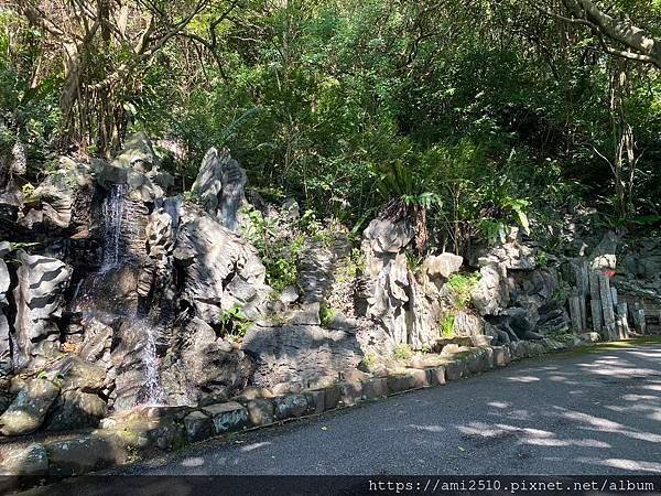 【遊】宜蘭頭城步道《草嶺古道》大里天公廟段柏油路版◆古步道新