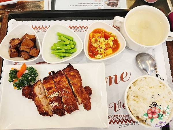 蘋果森林@麻豆人氣簡餐餐廳 內用主餐飲料無限續