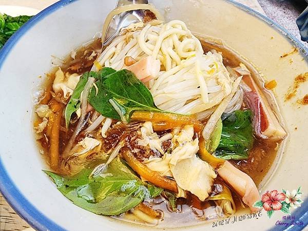 資豐美食-南屯市場總店@市場內平價小吃 麵條Q彈 米糕香氣足