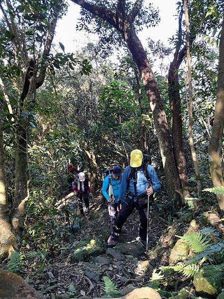 LINE_ALBUM_202318 台北天際線：長壽山、成福山、十八羅漢岩、石門內尖山、石門內尖東峰、_38.jpg