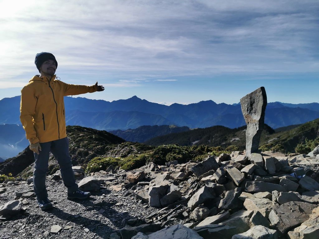 雪山北峰賞杜鵑-童話雪北山屋2天1夜超完美之旅