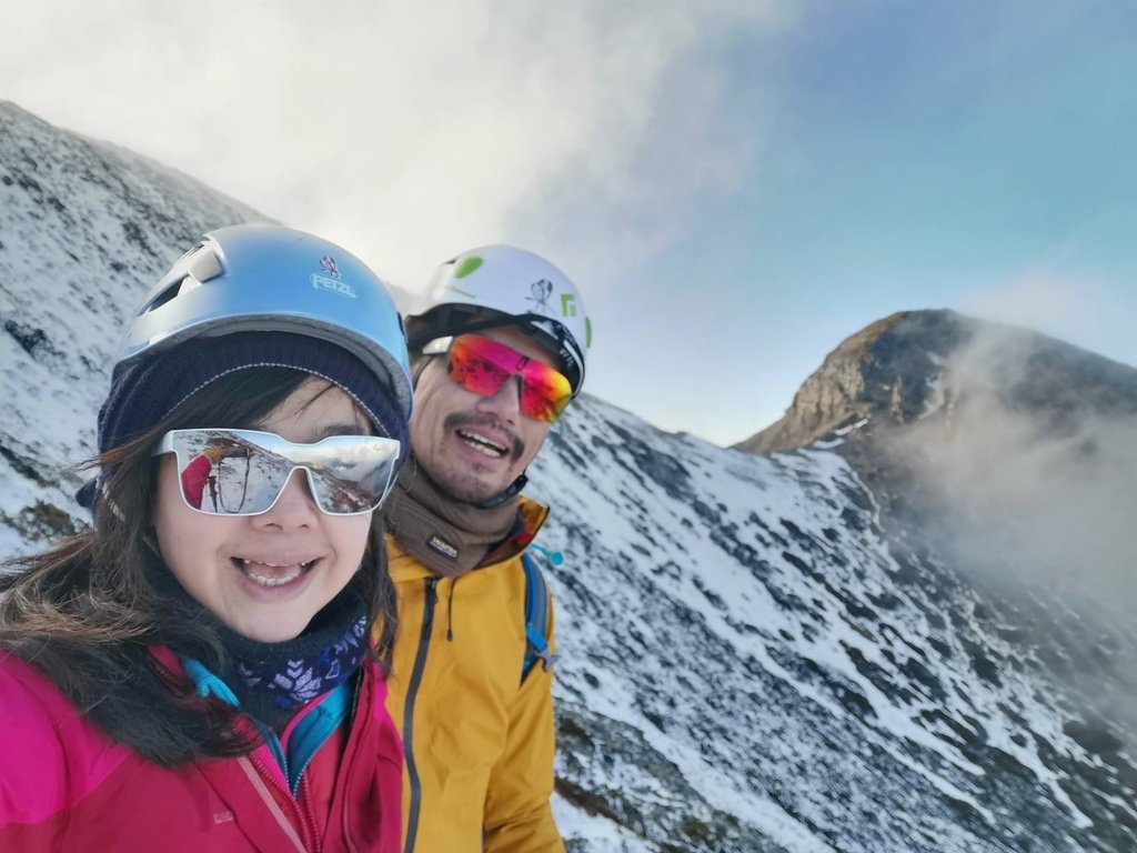 雪登雪山主峰賞雪趣