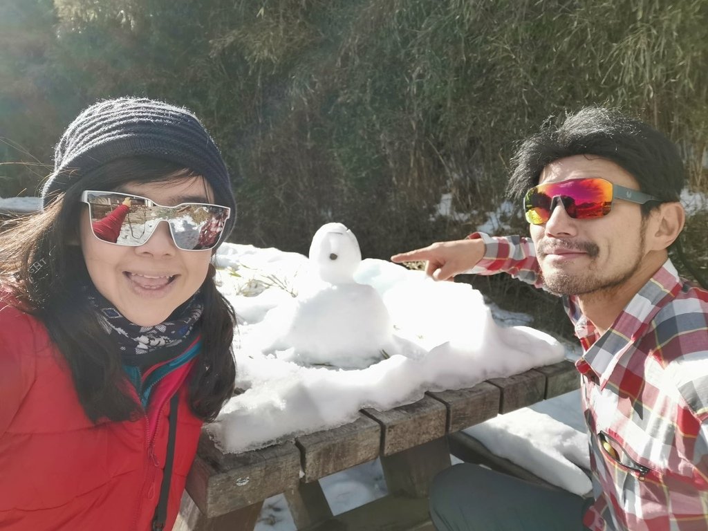 雪登雪山主峰賞雪趣