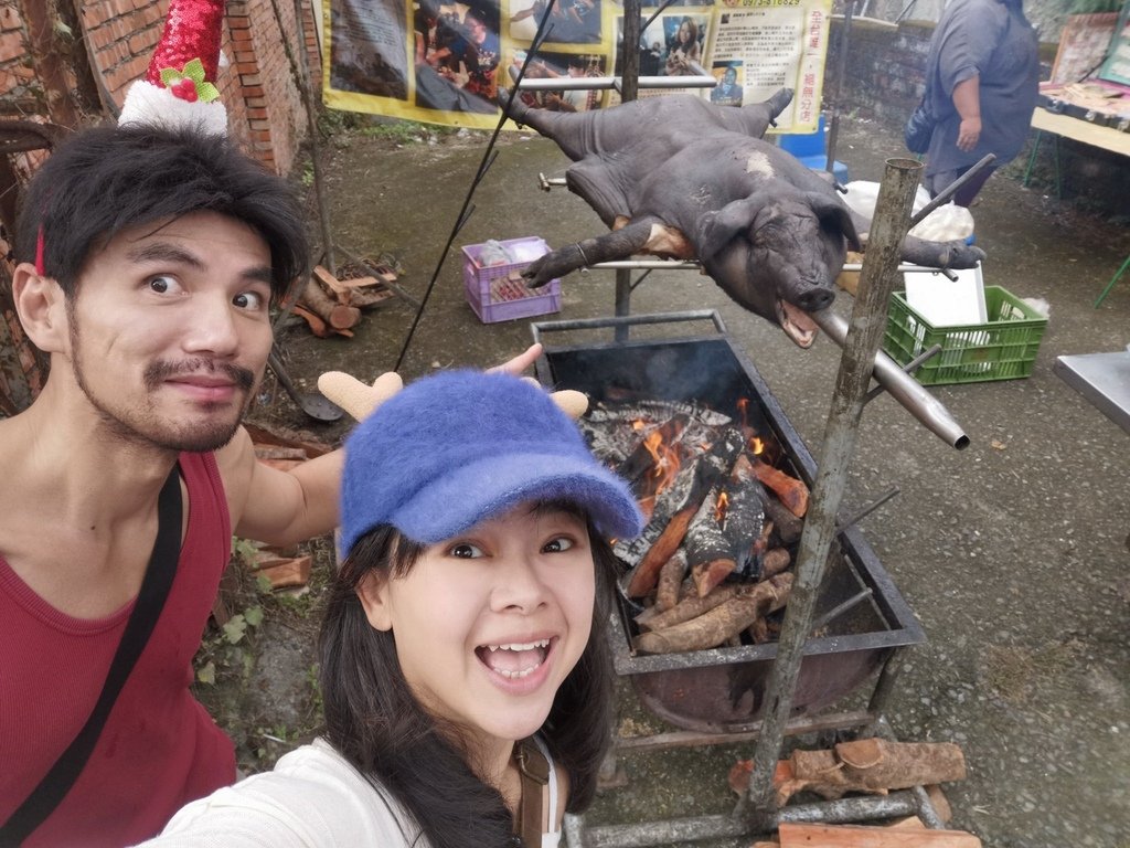 羅娜聖誕節～如果，都市叢林...讓你丟失了無私燦爛的笑容..