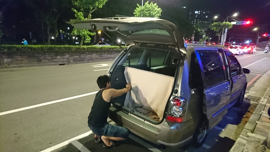 車旅人生之改車秘笈大公開Part2~質感提昇之寢具篇~多功能