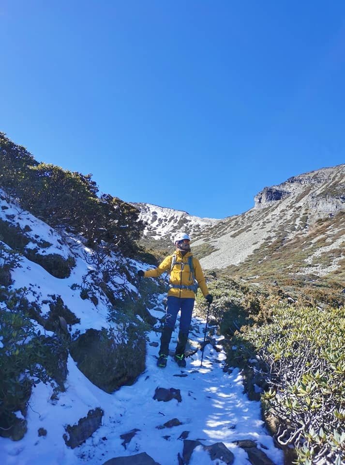 陽光、白雪、黑森林~雪山圈谷玩雪趣