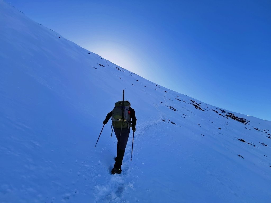 雪山單登~雪登雪山主峰~綿長陡峭，險峻又美麗的非傳統路線，站