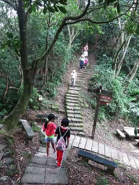 1030503土城甘露寺上天上山05.jpg