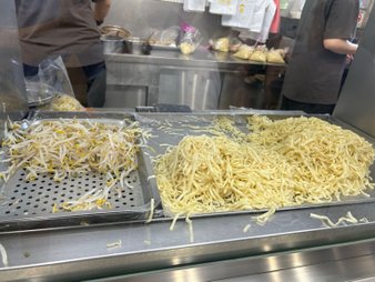 嘉義美食-黃記涼麵涼圓 去嘉義就是要吃美乃滋涼麵啊｜美乃滋全