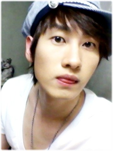 090725hyukphoto.jpg