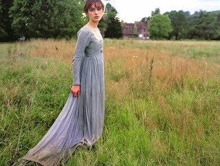 keira-knightley-muddy-gown-hem-pride-and-prejudice.jpg