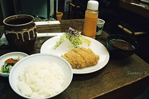 丸五炸豬排定食