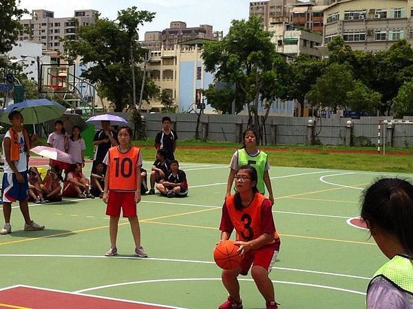 女籃1
