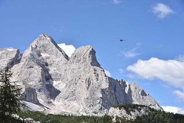 【2023 義大利】0806 Sella Pass 站立棺材