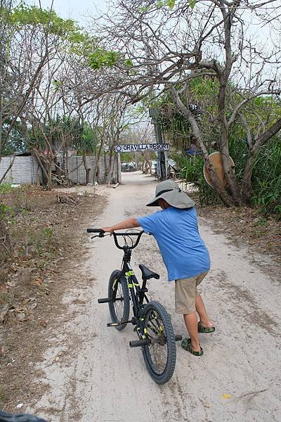 【2024 星馬峇里島】0801 Gili Meno單車遊