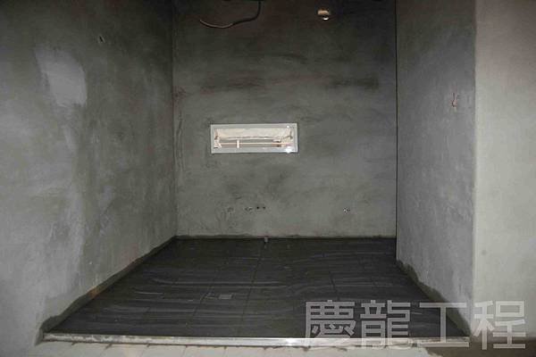 廚房地磚翻新