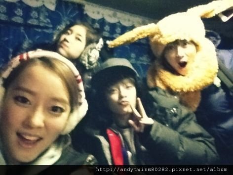 amber suzy jiyoung woori.jpg