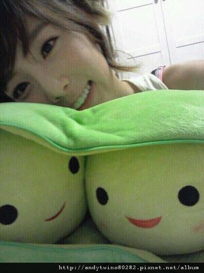 snsd taeyeon selca.jpg